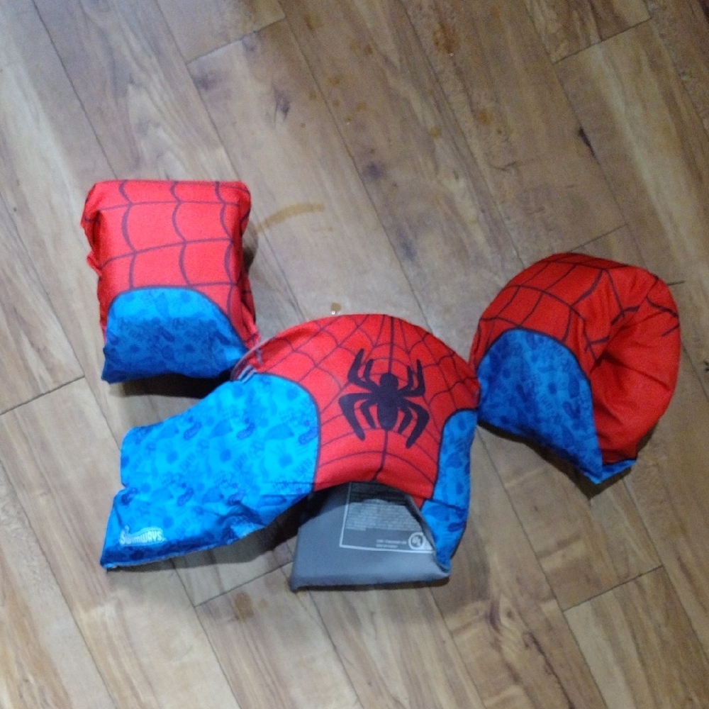 Spider-manThemed Kids Puddle Jumper - Red and Blue